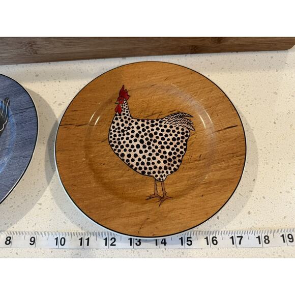Sakura Warren Kimble Country Quartet Brandon House Chicken Plates 8" Set of 2 - Picture 3 of 9